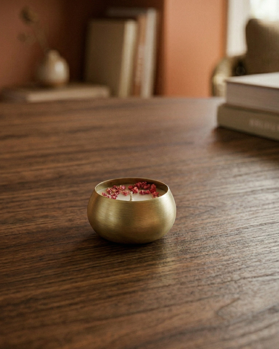 Fragnam Fragnam Mini Brass Aura Candle with decorative brass base and white candle wick for ambient lighting.