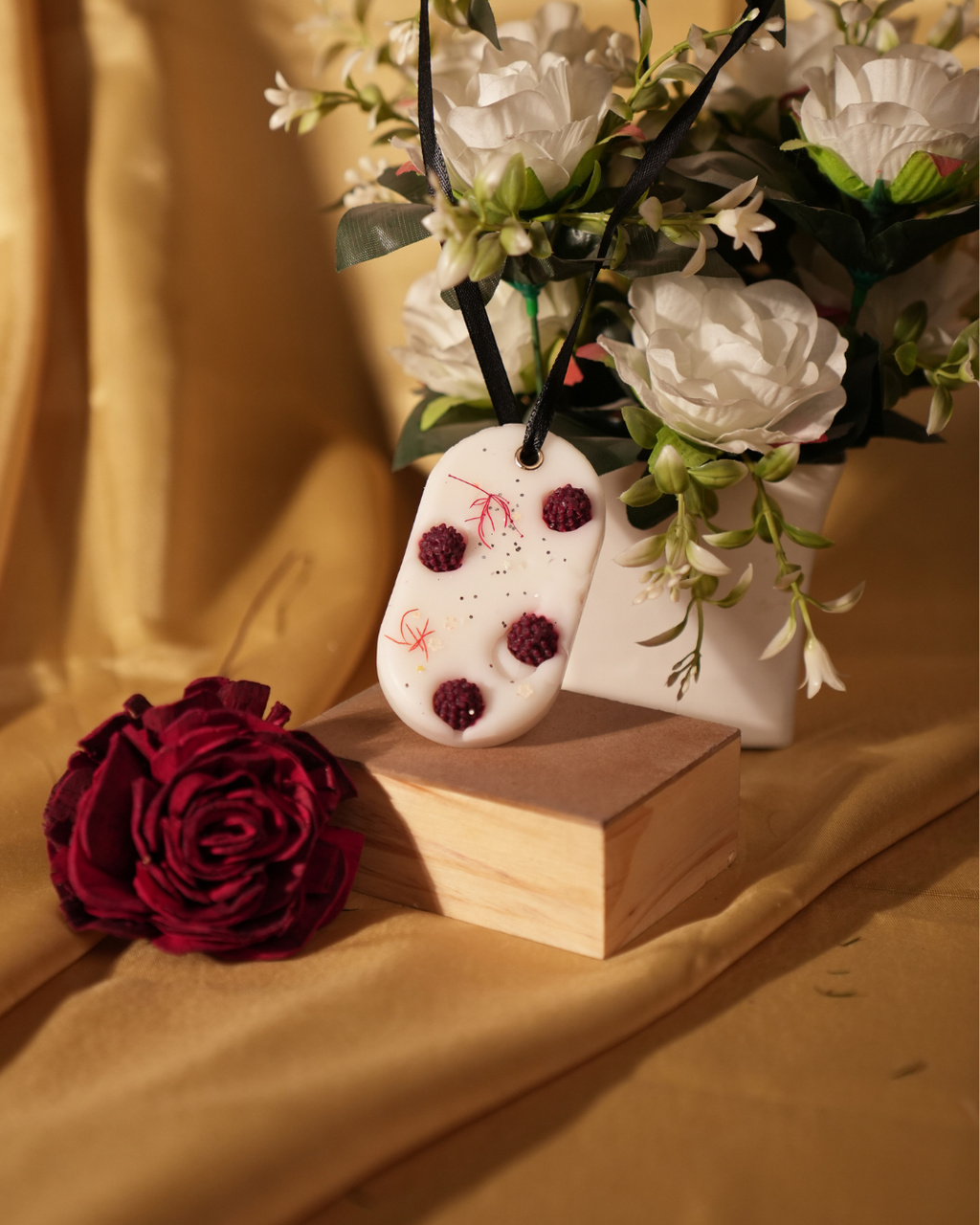 Fragnam Berry Charm Wax Hanging features a decorative berry-shaped wax ornament with a hanging string for home decor.